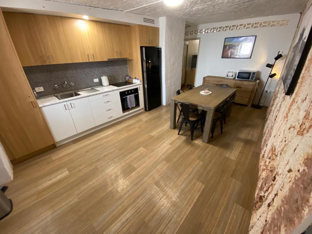 894 Holly Court Daire Coober Pedy Dış mekan fotoğraf
